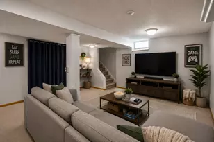 2711 5th Ave E, North Saint Paul, MN 55109 - Photo 21