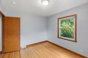 2711 5th Ave E, North Saint Paul, MN 55109 - Photo 15