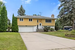 3830 Idaho Ave N, Crystal, MN 55427 - Photo 1