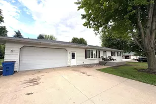 1365 7th St, Dawson, MN 56232 - Photo 7