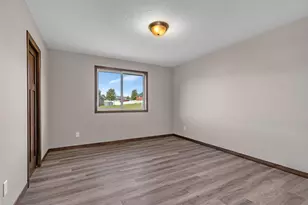 5869 Deer St, Monticello, MN 55362 - Photo 13