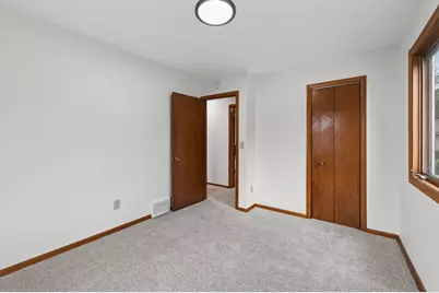 321 Hugo Street NE, Fridley, MN 55432 - Photo 15
