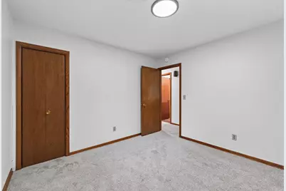 321 Hugo Street NE, Fridley, MN 55432 - Photo 17