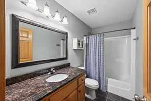 1511 Oakview Ct, Hugo, MN 55038 - Photo 19