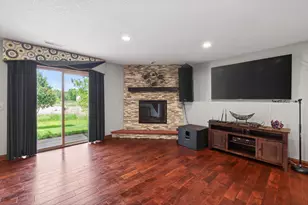 1511 Oakview Ct, Hugo, MN 55038 - Photo 21