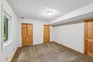 151 Choctaw Cir, Chanhassen, MN 55317 - Photo 25