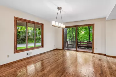 151 Choctaw Circle, Chanhassen, MN 55317 - Photo 5