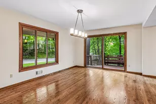 151 Choctaw Cir, Chanhassen, MN 55317 - Photo 5