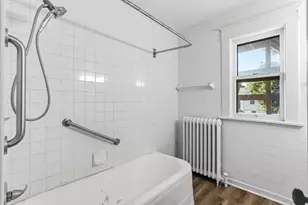 852 Ashland Ave, Saint Paul, MN 55104 - Photo 27