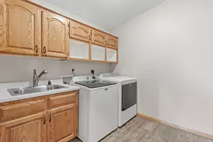 804 Grant Ave, Hudson, WI 54016 - Photo 19