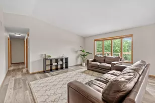 804 Grant Ave, Hudson, WI 54016 - Photo 7