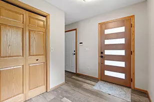 804 Grant Ave, Hudson, WI 54016 - Photo 5