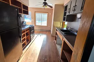 816 1st St, Glenwood City, WI 54013 - Photo 11
