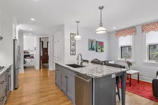 458 Holly Ave, Saint Paul, MN 55102 - Photo 5