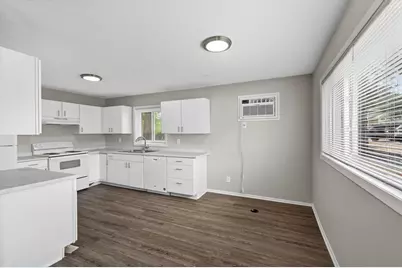 924 9th Avenue SE, Minneapolis, MN 55414 - Photo 5