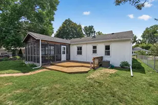 6618 Fairview Ave N, Crystal, MN 55428 - Photo 17