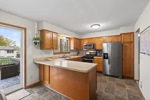 14620 Hayes Rd, Apple Valley, MN 55124 - Photo 13