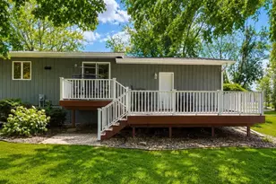 328 Park St, Sherburn, MN 56171 - Photo 3