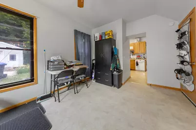 413 Glenwood Avenue, Mankato, MN 56001 - Photo 9