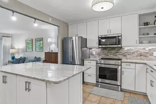 210 W Grant St, Minneapolis, MN 55403 - Photo 5