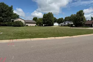 301 Hilton Dr, Saint Clair, MN 56080 - Photo 1