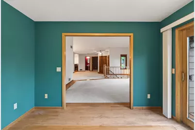 18137 Judicial Way S, Lakeville, MN 55044 - Photo 23