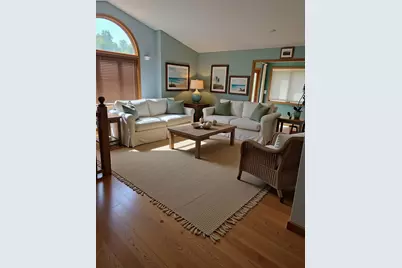 18137 Judicial Way S, Lakeville, MN 55044 - Photo 11