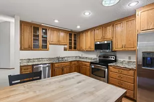 18137 Judicial Way S, Lakeville, MN 55044 - Photo 37