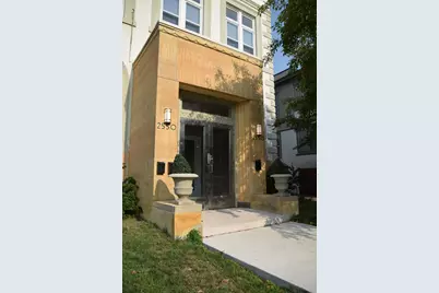 2550 Pillsbury Avenue S, Minneapolis, MN 55404 - Photo 3