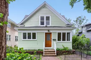 1092 25th Ave SE, Minneapolis, MN 55414 - Photo 1