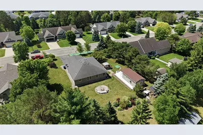 728 Lake Forest Circle, Detroit Lakes, MN 56501 - Photo 3