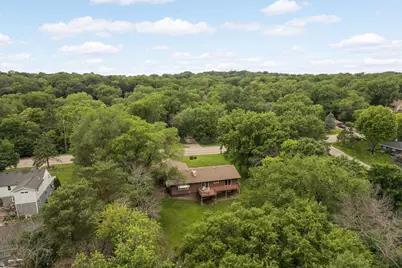 5139 Woodhill Road, Minnetonka, MN 55345 - Photo 25