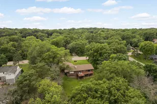 5139 Woodhill Rd, Minnetonka, MN 55345 - Photo 25