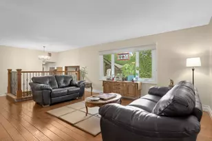 5139 Woodhill Rd, Minnetonka, MN 55345 - Photo 5