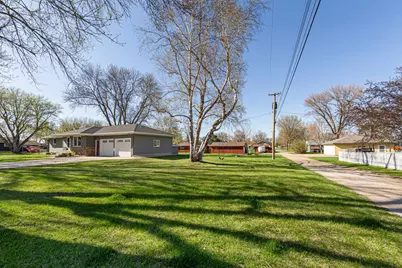 818 Lincoln Avenue, Gaylord, MN 55334 - Photo 5