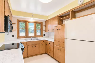 2011 6th Avenue SE, Austin, MN 55912 - Photo 15