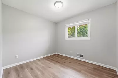 409 Harold Drive, Burnsville, MN 55337 - Photo 31