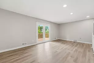 409 Harold Dr, Burnsville, MN 55337 - Photo 17