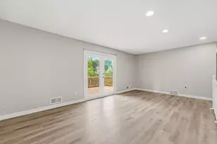 409 Harold Dr, Burnsville, MN 55337 - Photo 15