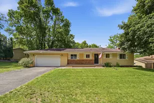 409 Harold Dr, Burnsville, MN 55337 - Photo 1