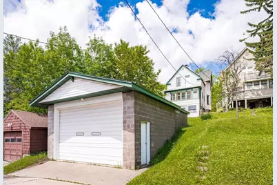 2424 W 7th Street, Duluth, MN 55806 - Photo 17