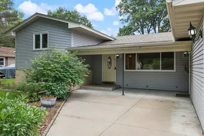 8378 Groveland Road, Mounds View, MN 55112 - Photo 3