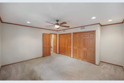 8378 Groveland Road, Mounds View, MN 55112 - Photo 13