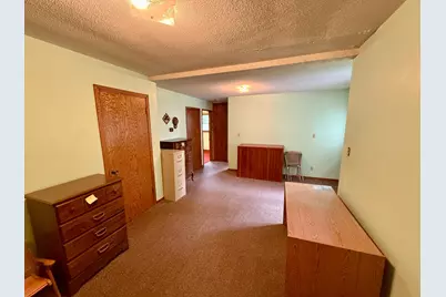 601 S 10th Street, Olivia, MN 56277 - Photo 17