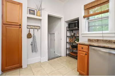 910 11th Street S, Fargo,  58103 - Photo 13