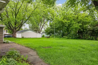 3572 Emerald Drive, White Bear Lake, MN 55110 - Photo 25