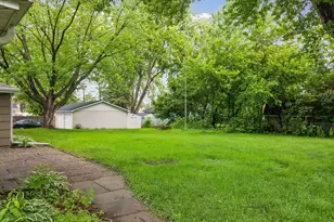 3572 Emerald Dr, White Bear Lake, MN 55110 - Photo 25