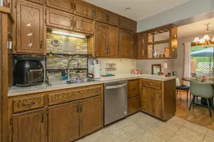 13404 Oakland Dr, Burnsville, MN 55337 - Photo 13