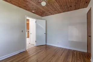 802 Center St, North Mankato, MN 56003 - Photo 13