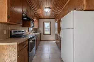 802 Center St, North Mankato, MN 56003 - Photo 7